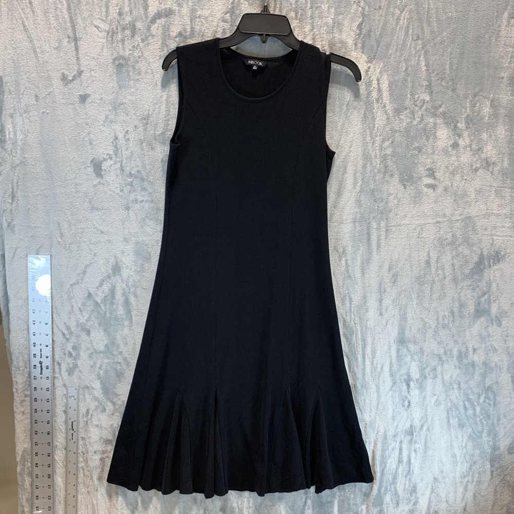Misook Women's Dress XS Black‎ Fit & Flare Sleeveless Classic Minimalist Capsule